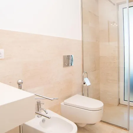 Modern With Swimming Pool And Parking! Apartamento Olbia